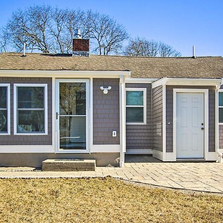 Updated Buzzards Bay Beach Cottage Walk To Shore! Борн Экстерьер фото