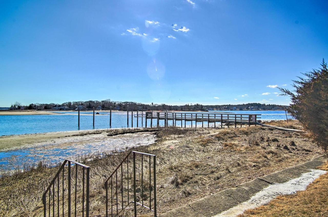 Updated Buzzards Bay Beach Cottage Walk To Shore! Борн Экстерьер фото