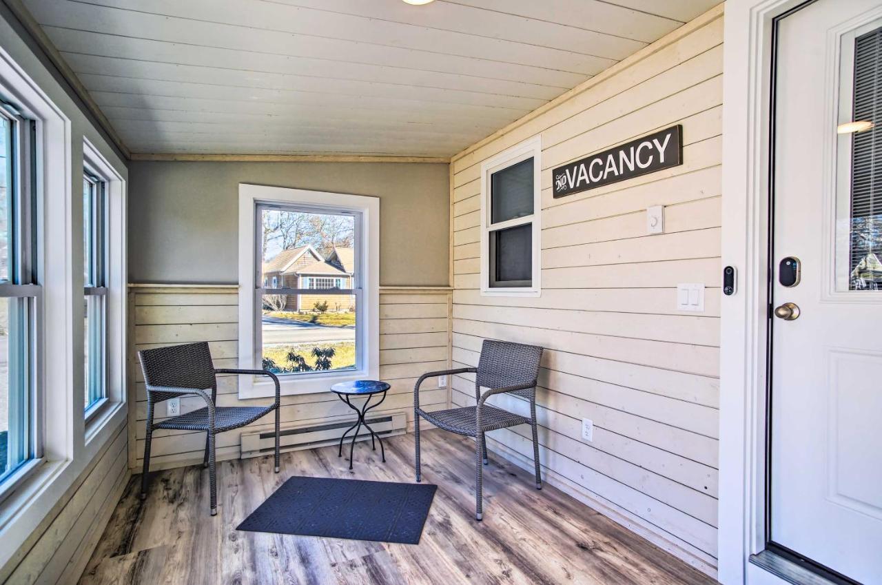 Updated Buzzards Bay Beach Cottage Walk To Shore! Борн Экстерьер фото