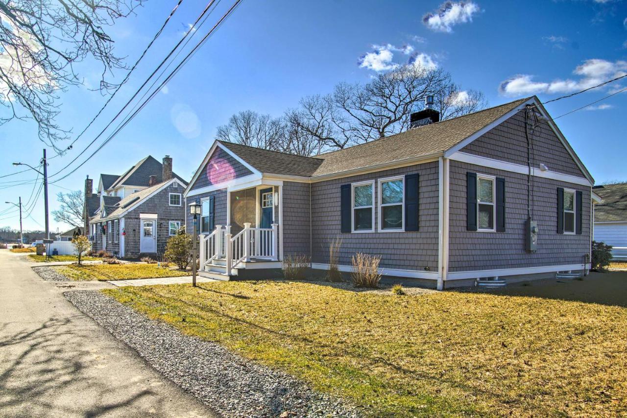 Updated Buzzards Bay Beach Cottage Walk To Shore! Борн Экстерьер фото